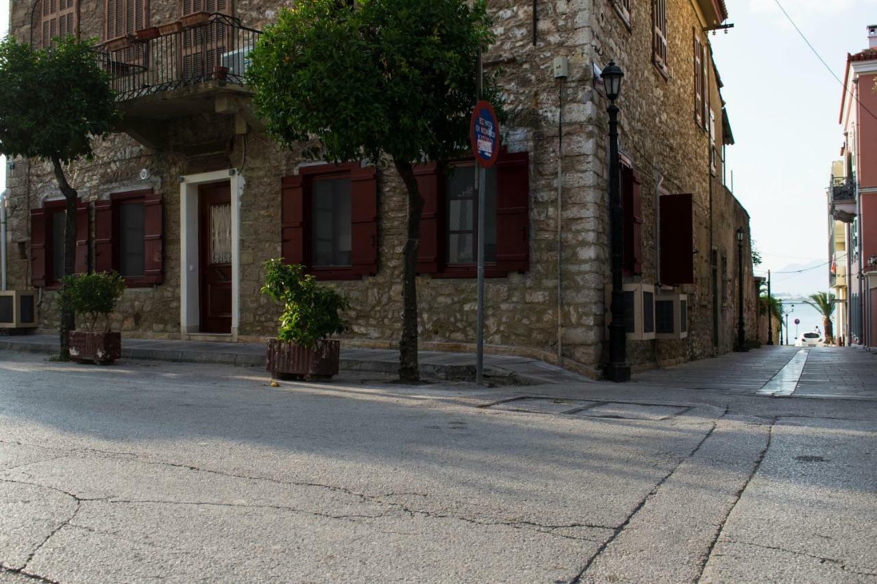 Traditional House Of 1898 In The Heart Of Old Town Of نافبليو المظهر الخارجي الصورة